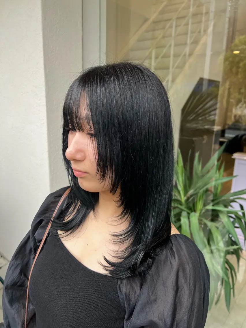 ミディアム レイヤーカット 山下泰誠 TIDEHAIR🌱のヘアスタイル