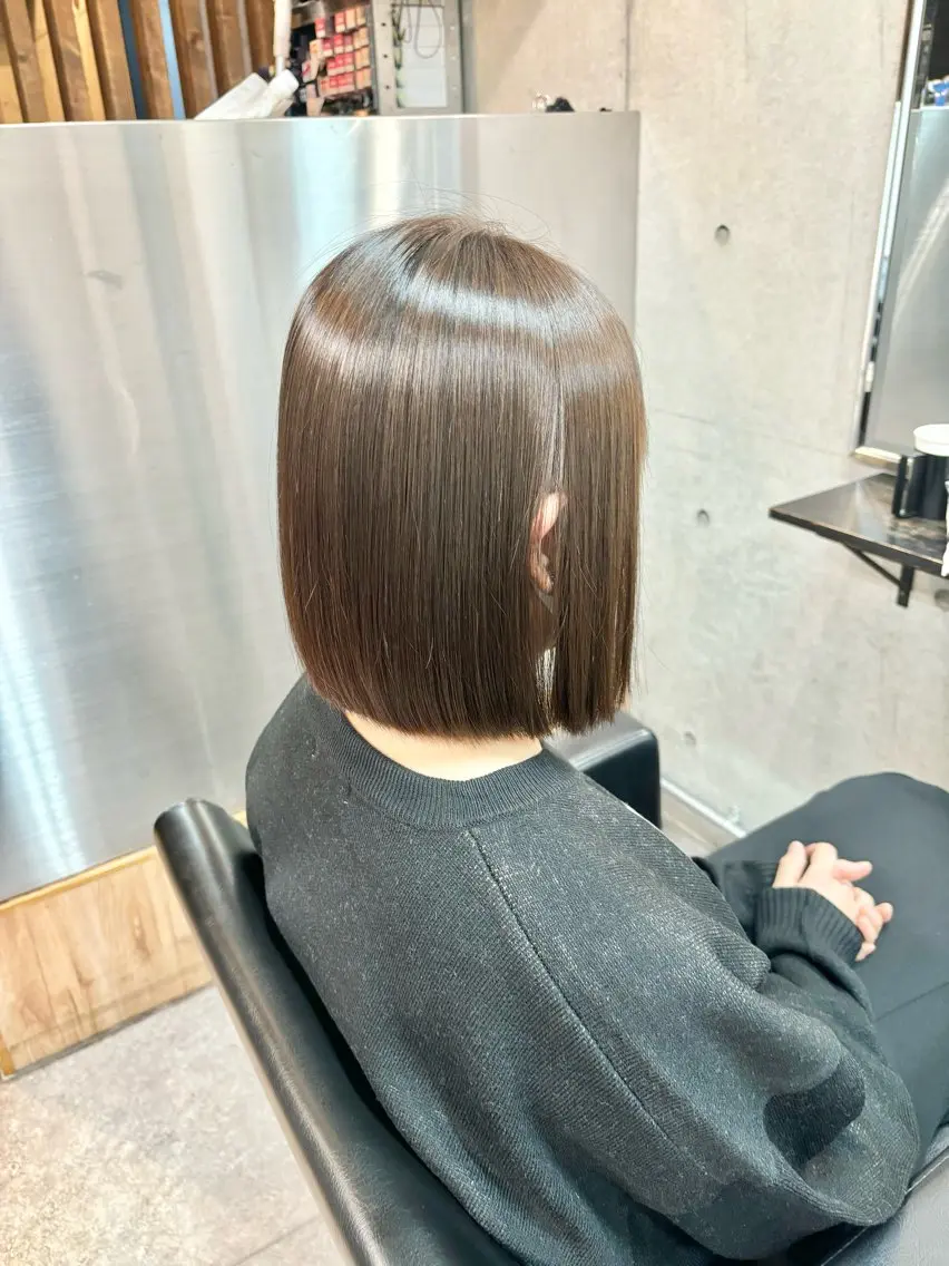 ショート カラー パーマ ブリーチ ボブ 縮毛矯正 酸性ストレート ストレートパーマ カット ヘアカラー 縮毛矯正 トリートメント ショートボブ髪質改善 縮毛矯正のプロ山道潤のヘアスタイル