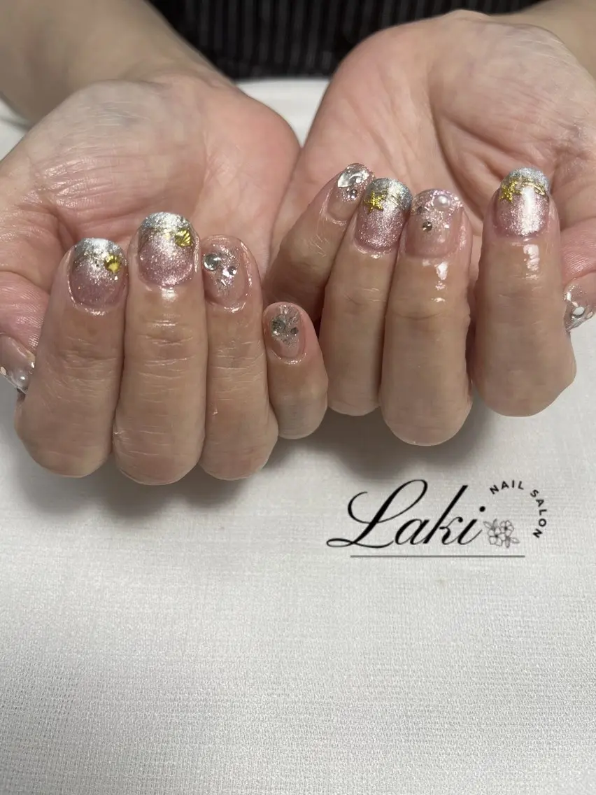 ネイル Laki nailのネイルデザイン