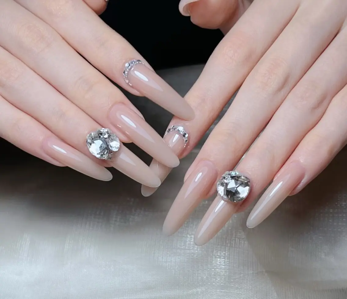 ネイル ハンドネイル 🍑 momo_nailのネイルデザイン