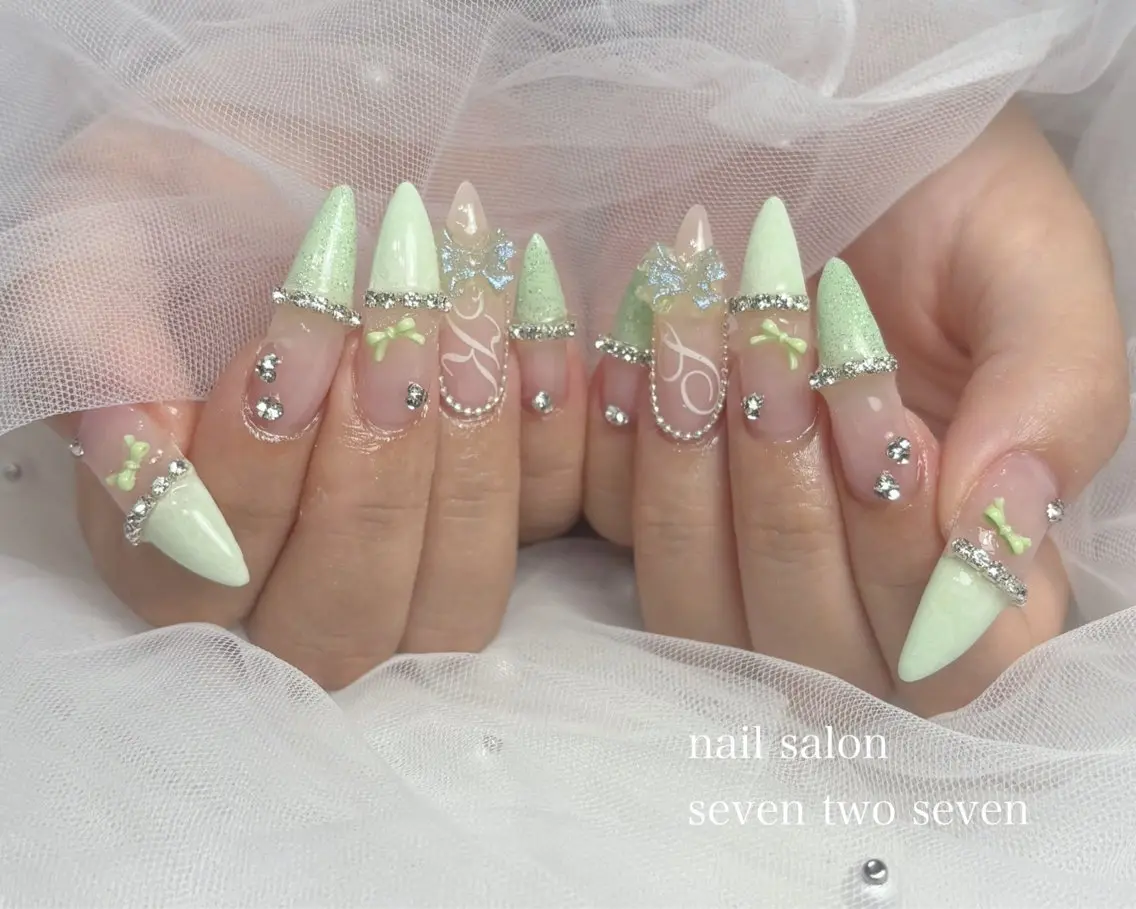 ネイル ハンドネイル 727 nailのネイルデザイン