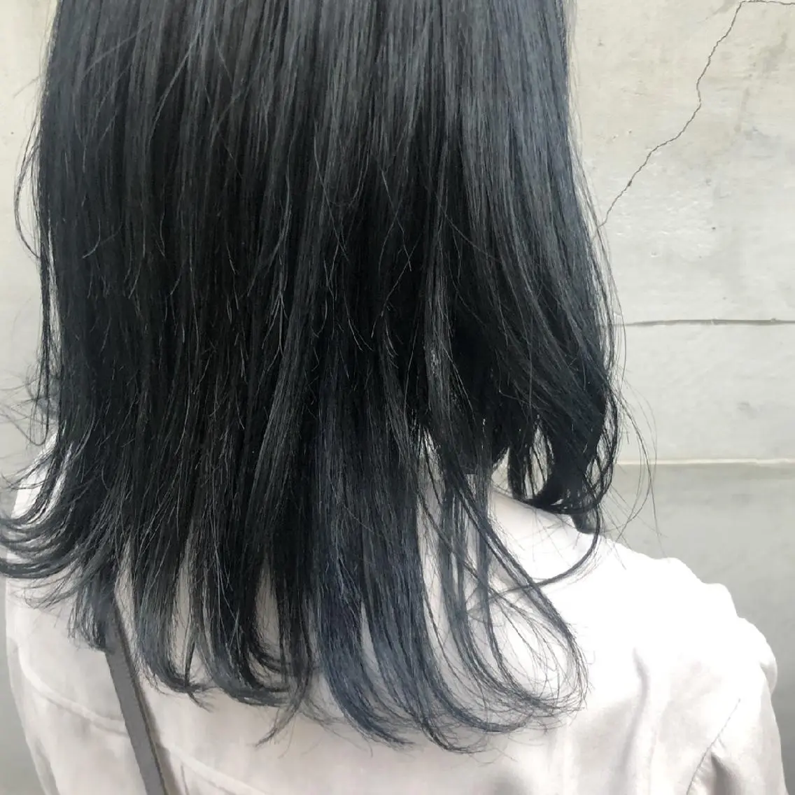 ミディアム カラー 英語ok sohee ソヒ 305号室のヘアスタイル