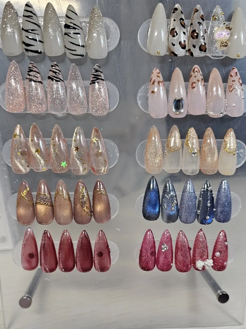 ネイル キラキラネイル シンプルネイル Viva Nail 堺区自宅ネイルサロンのネイルデザイン