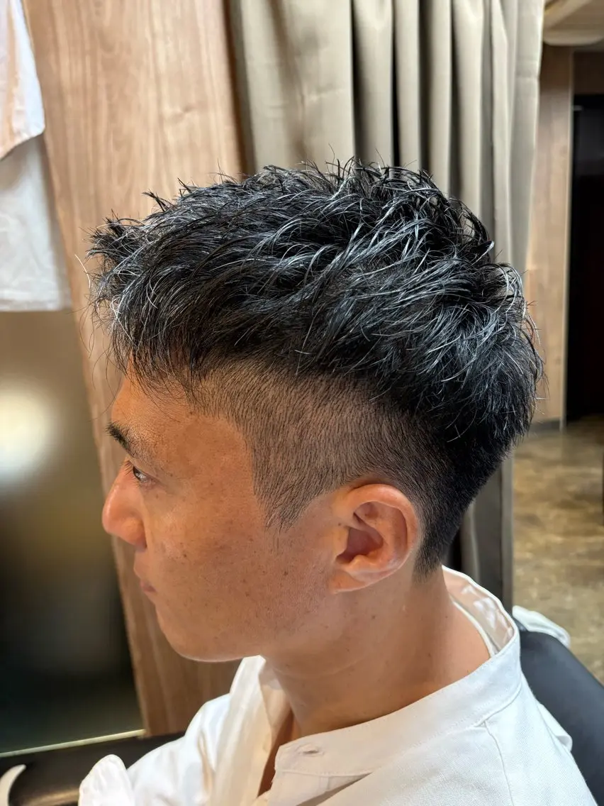 ショート メンズ 山道 啓介のヘアスタイル