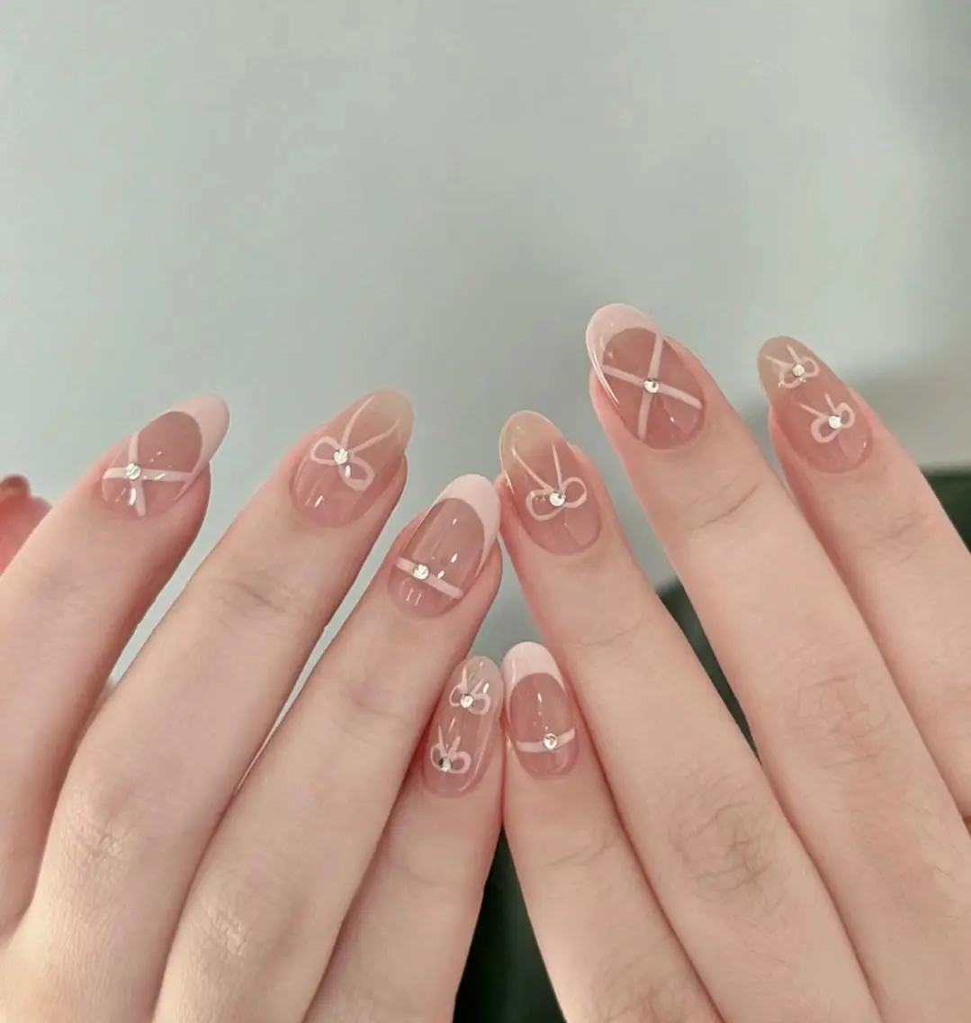 ネイル ハンドネイル 🎀 KiKi_nailのネイルデザイン