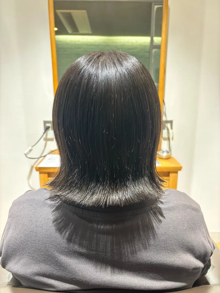 ミディアム ボブ 外ハネヘア カット Ayu /あゆのヘアスタイル