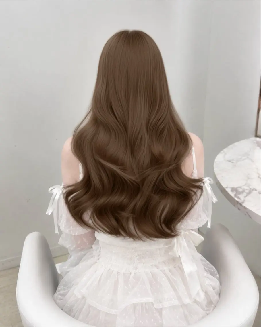 ロング カラー miyuu/ベージュ ブリーチなしWカラーのヘアスタイル