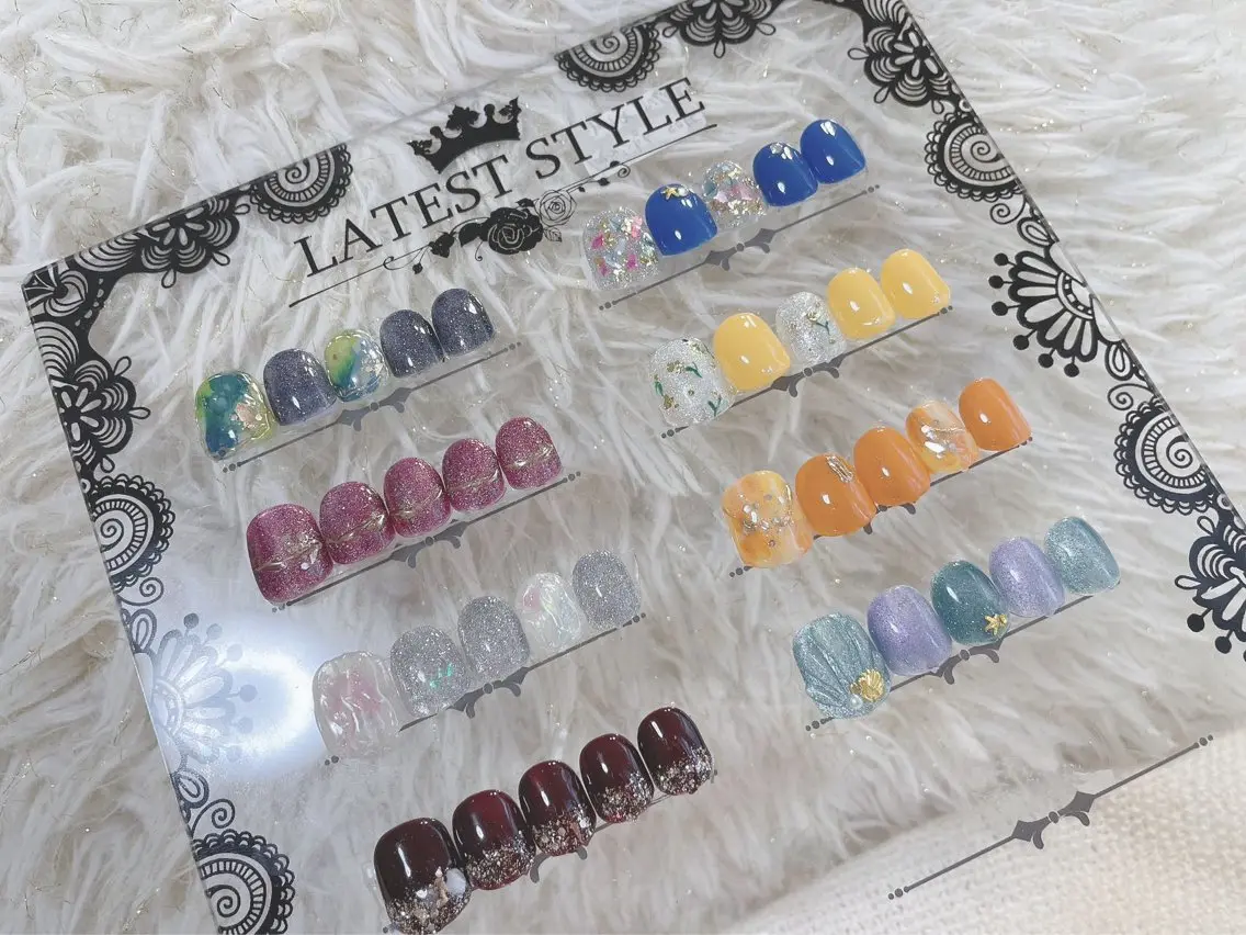 ネイル フットネイル シンプルネイル Azel nail 伊野麗のネイルデザイン