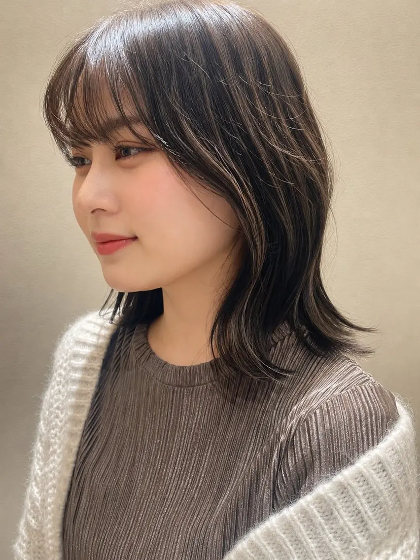 骨格診断カット+ダメージレスカラー+Aujua4Stepトリートメントの写真