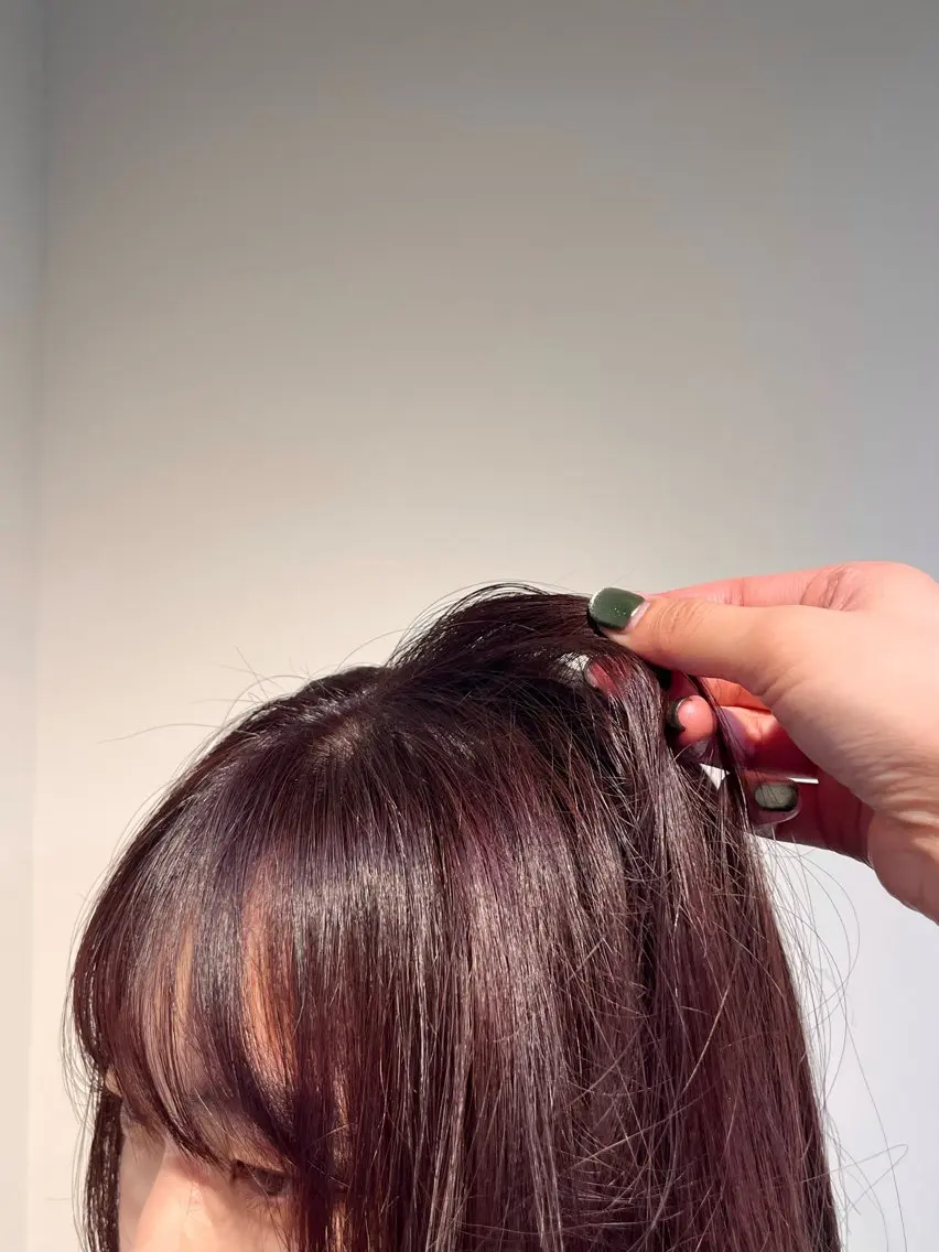 カラー ブリーチ ラベンダーカラー ブリーチなしカラー 本木下朋花/髪質 改善×ダブルカラーのヘアスタイル