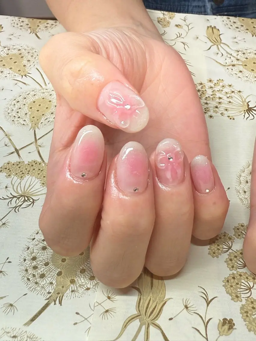 ネイル チークネイル クリアネイル リボン 夏ネイル miel nailのネイルデザイン