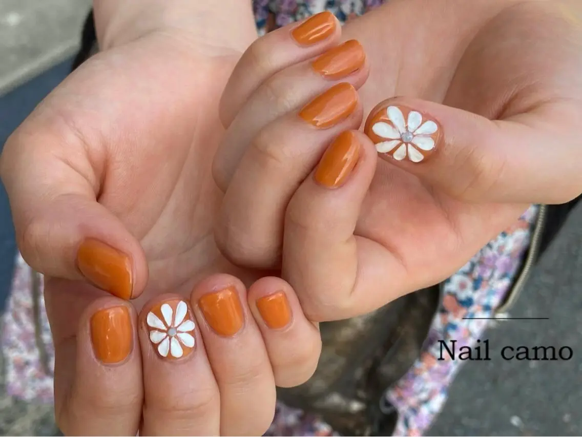 ネイル フラワーネイル ぷっくりネイル 🌟Nail camo🌟のネイルデザイン