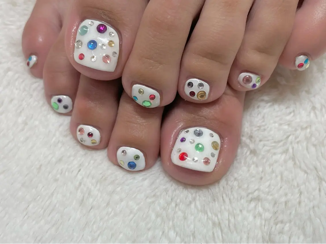 ネイル ストーンネイル フットネイル riri-nail Rie Endoのネイルデザイン