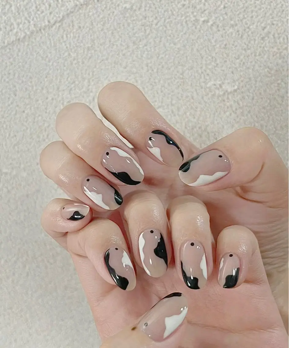 ネイル ハンドネイル ハンドケア 🍑 momo_nailのネイルデザイン