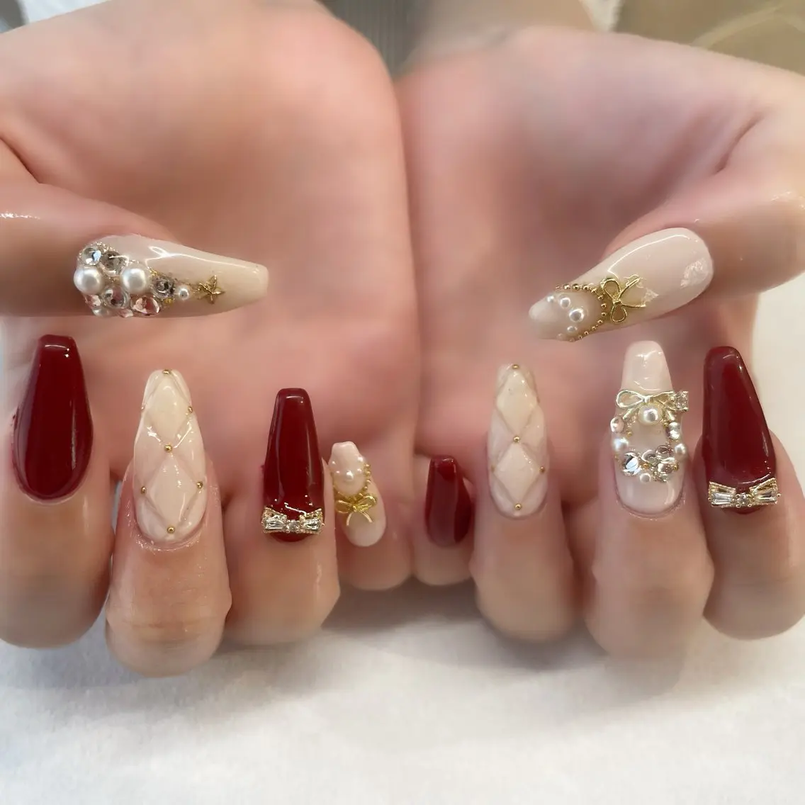 ネイル ハンドネイル 💎🐰 saki. m 🐰💎のネイルデザイン