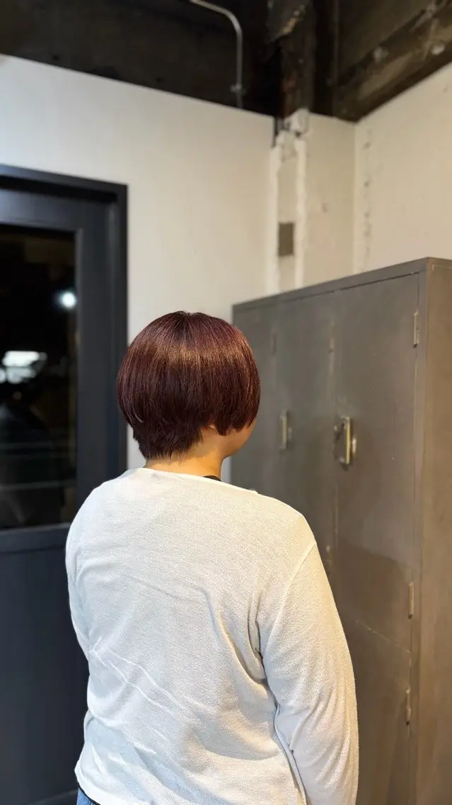 ショート カラー ピンクカラー ピンクパープル パープルカラー ヘアカラー 木下 茉奈瀬のヘアスタイル
