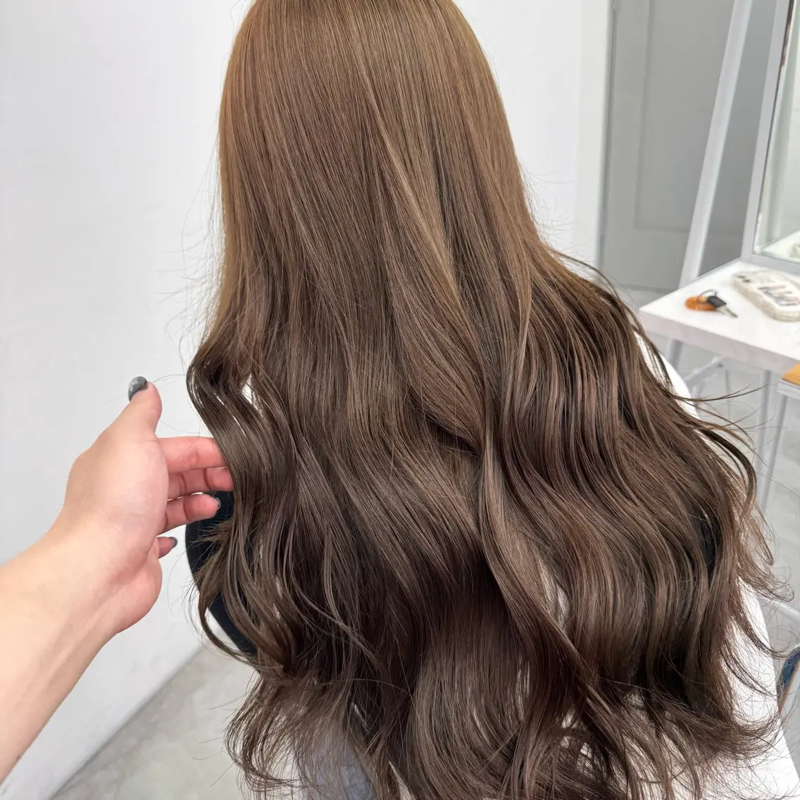 ロング カラー ヘアアレンジ ヘアカラー ブリーチなしカラー /新百合ヶ丘/安形翔のヘアスタイル