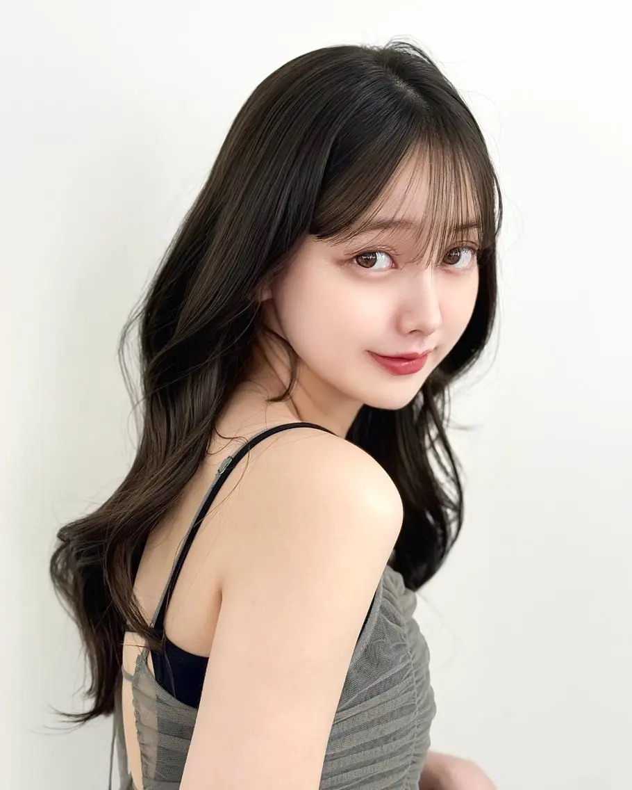 ロング カラー カット ヘアカラー トリートメント 韓国ヘア　紗希 🦋のヘアスタイル