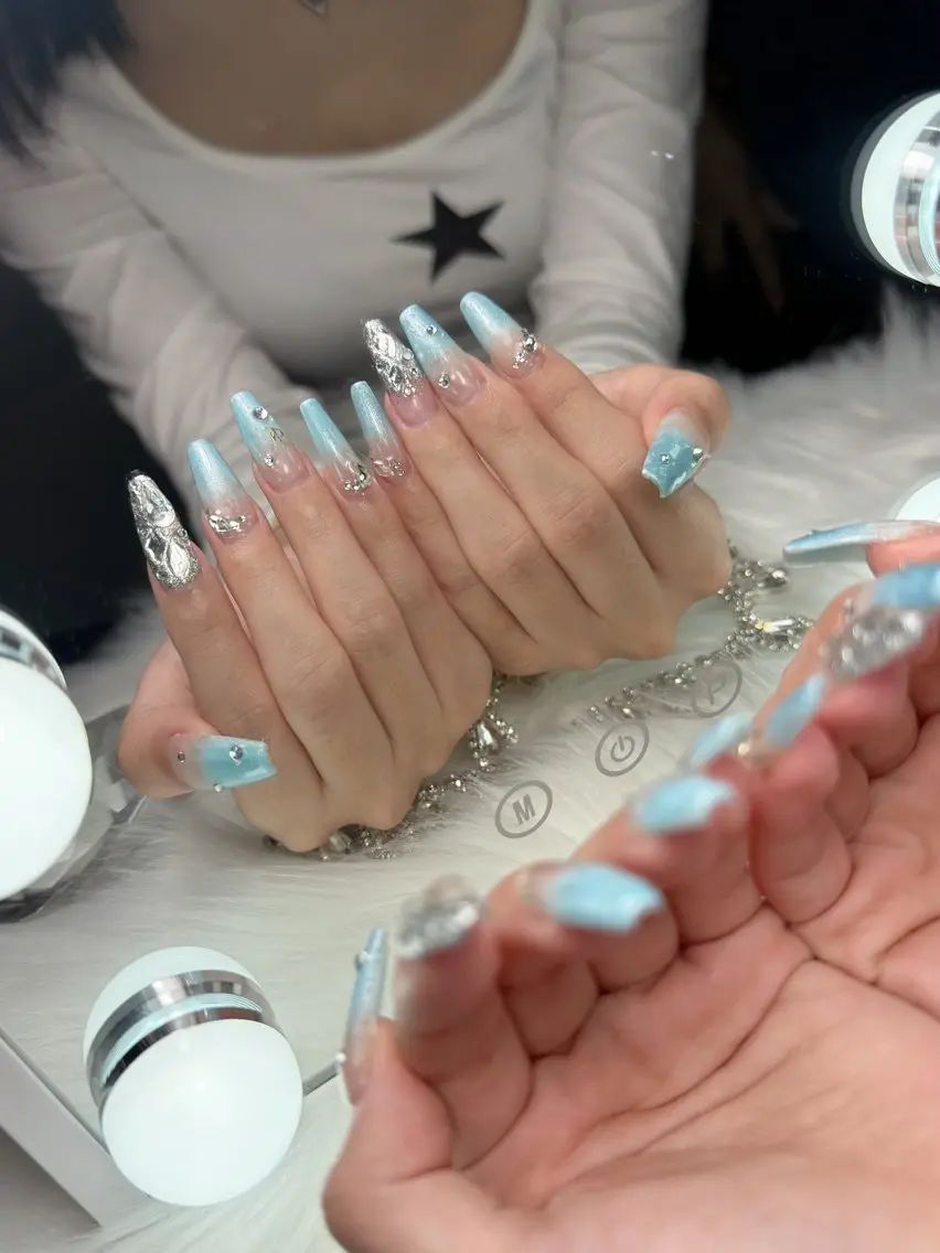 ネイル 大東市 aneranailのネイルデザイン