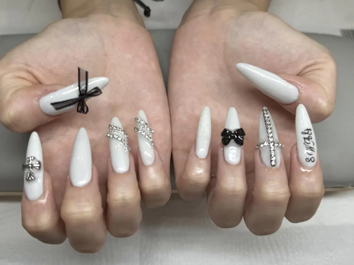ネイル ハンドネイル ハンドケア The Nail💛 Abeのネイルデザイン