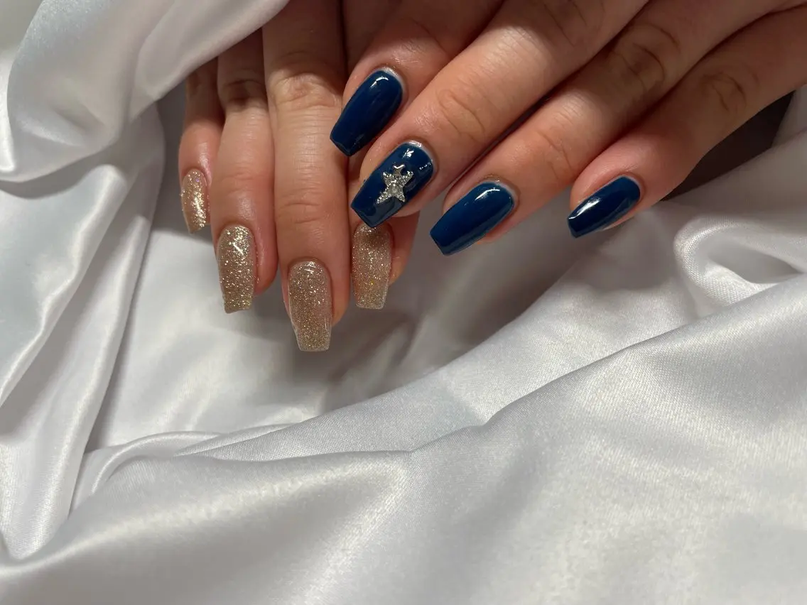 ネイル アニマル柄 フラッシュネイル ハート マグネットネイル ニュアンスネイル A OIのネイルデザイン