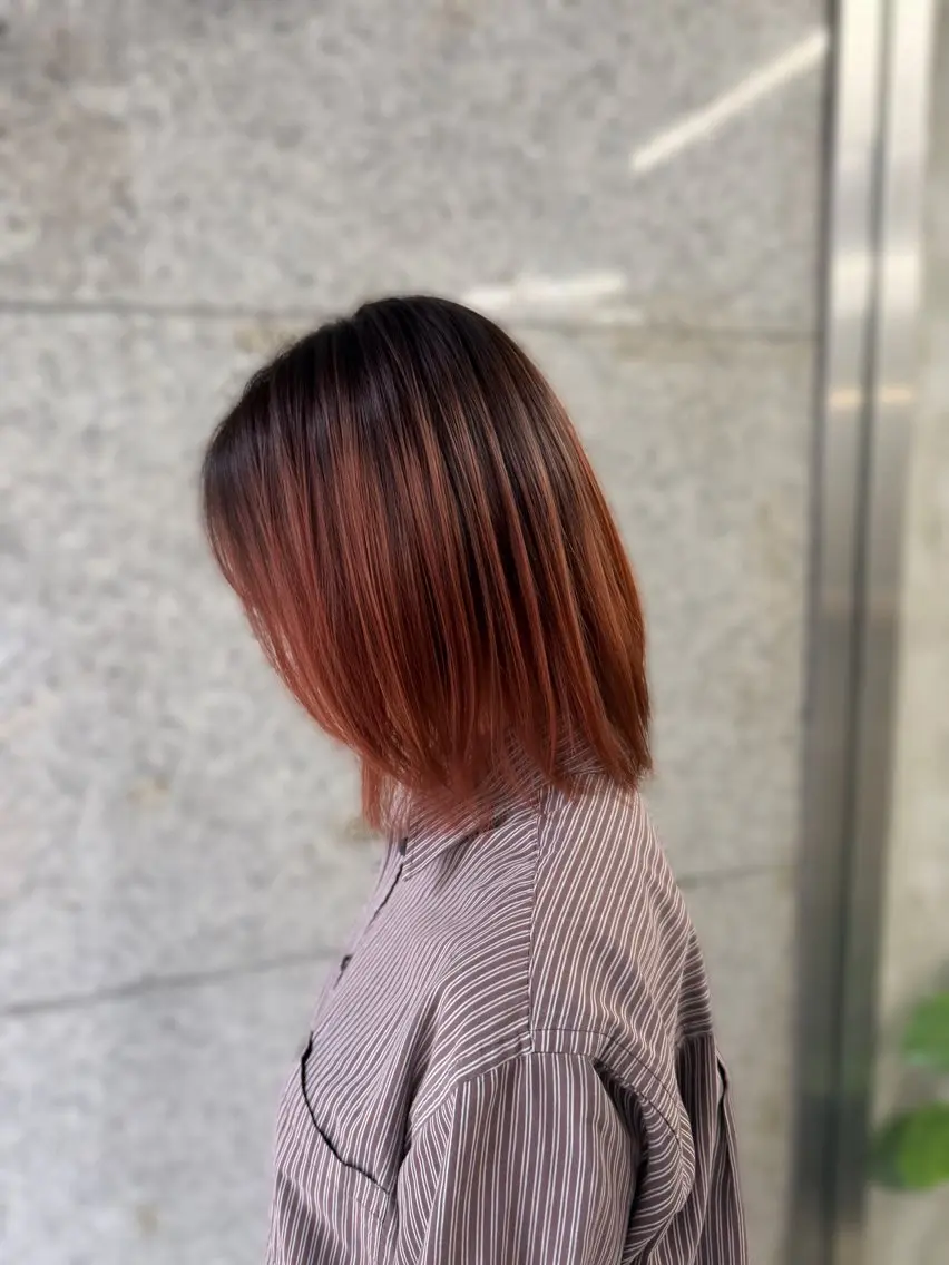 ミディアム カラー ブリーチ グラデーションカラー ヘアカラー さわ 🫧🎀のヘアスタイル