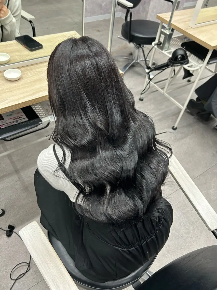 ロング パーマ ヘアアレンジ メンズ キッズ メンズブリーチ メンズハイトーン メンズインナーカラー アッシュ カット ヘアカラー トリートメント 歩くパワースポット 🦋KAHOのヘアスタイル