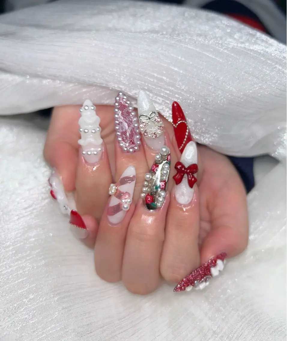 ネイル アートネイル オーロラネイル チークネイル 長さ出し フットネイル Chan nailsのネイルデザイン