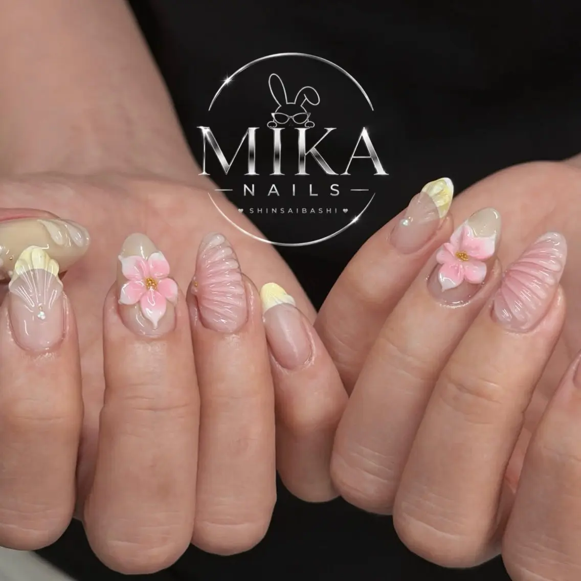 ネイル アートネイル チークネイル ドット フットネイル フレンチネイル ハンドネイル Luna Mikaのネイルデザイン