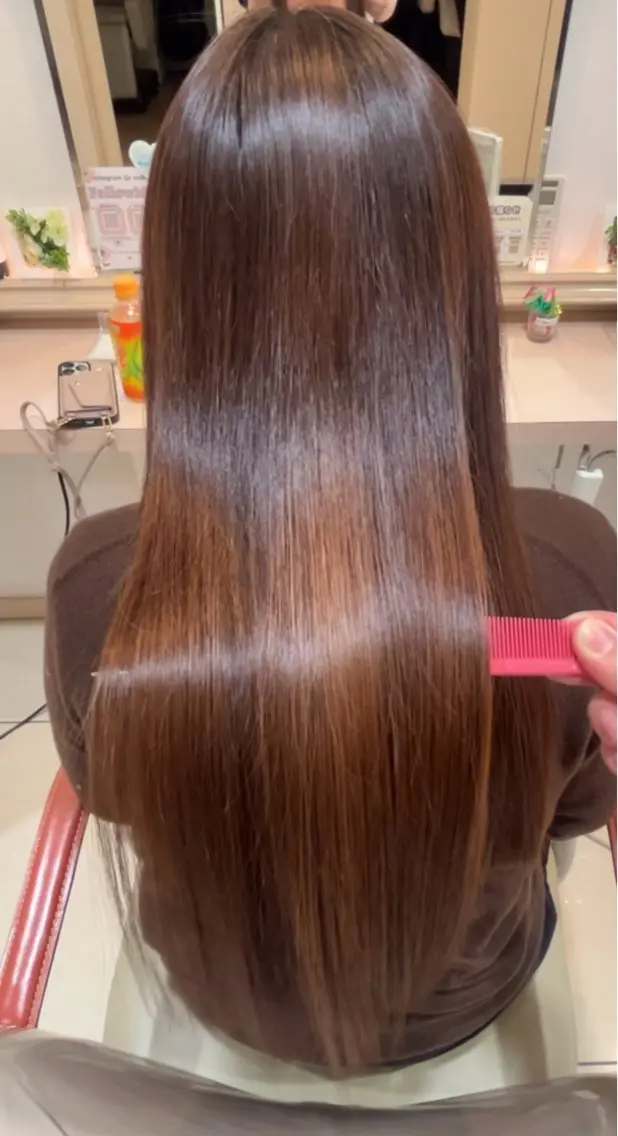 ロング 縮毛矯正 佐藤 寧々のヘアスタイル