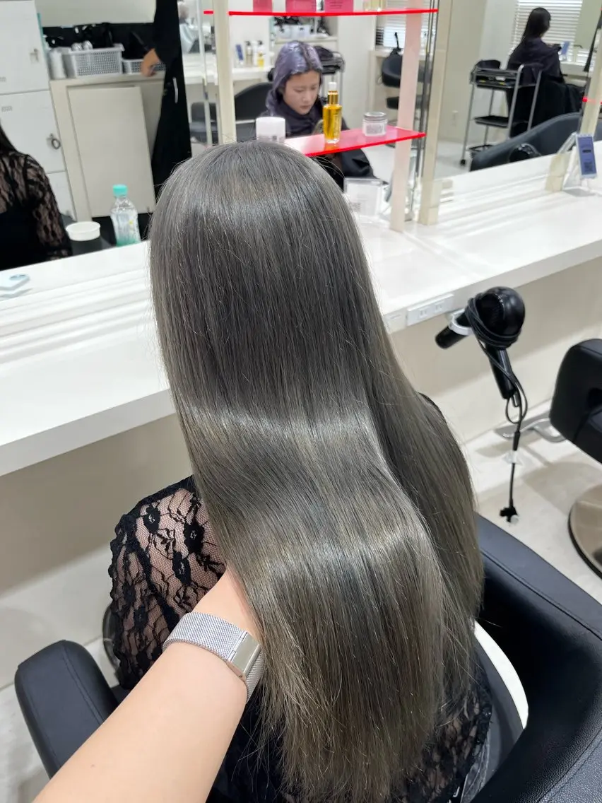 ミディアム カラー ヘアカラー 💟RINNA 艶カラー💟のヘアスタイル