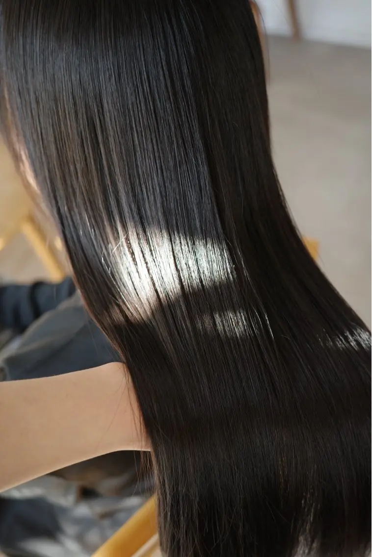 ロング モトムラ アミのヘアスタイル