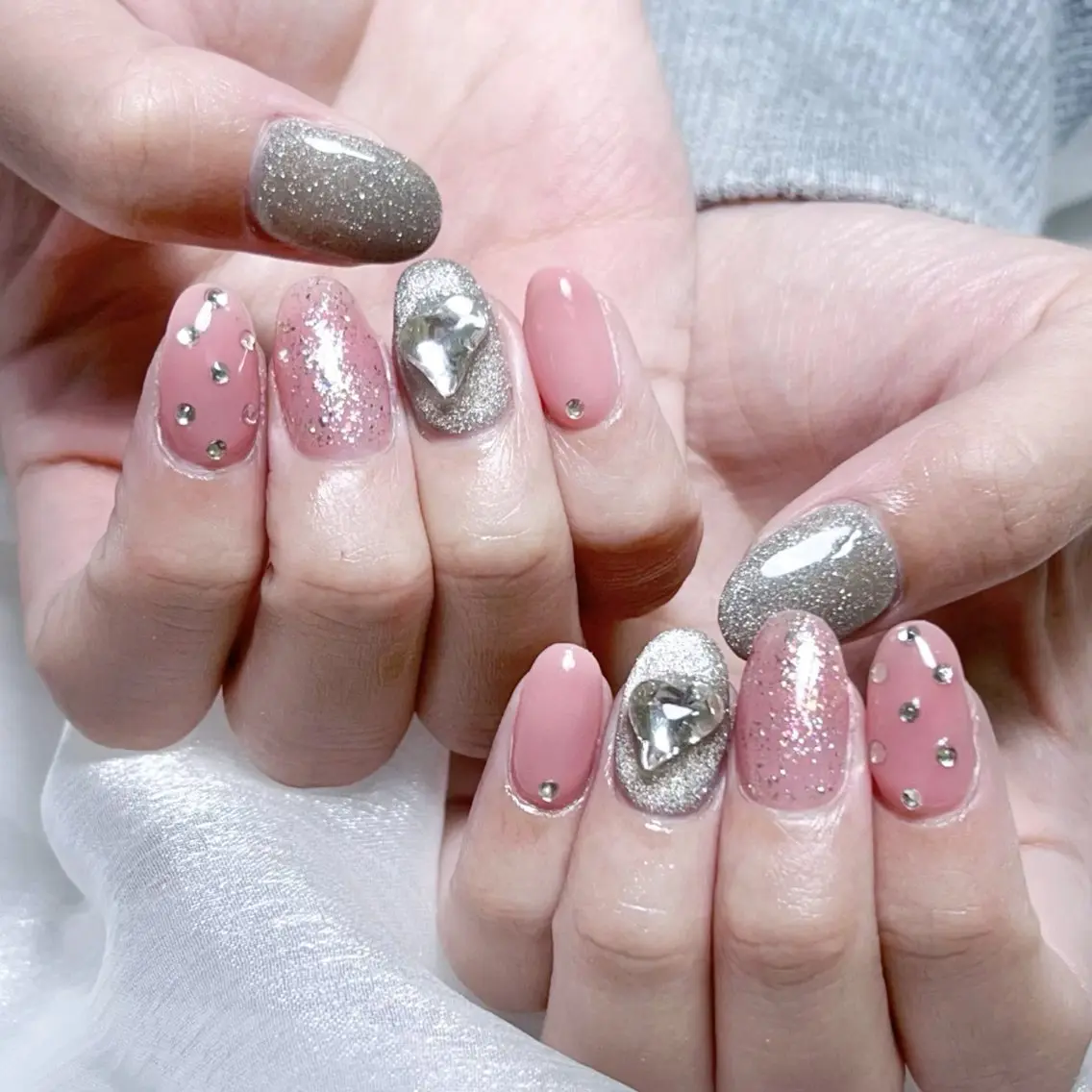メンズ ネイル メンズ韓国風 アートネイル オーロラネイル ガーリー キラキラネイル ハンドネイル Nail salon 木にいるのネイルデザイン