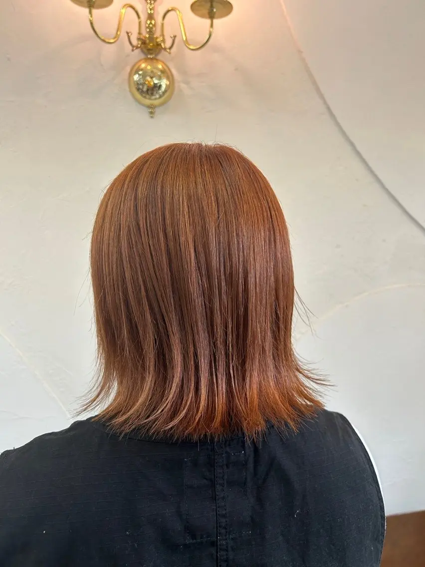 ミディアム カット 小島 寧心のヘアスタイル