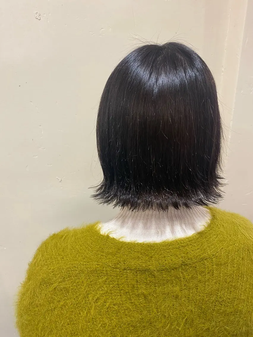 ミディアム カット ヘアカラー トリートメント ZAZA YUKAのヘアスタイル