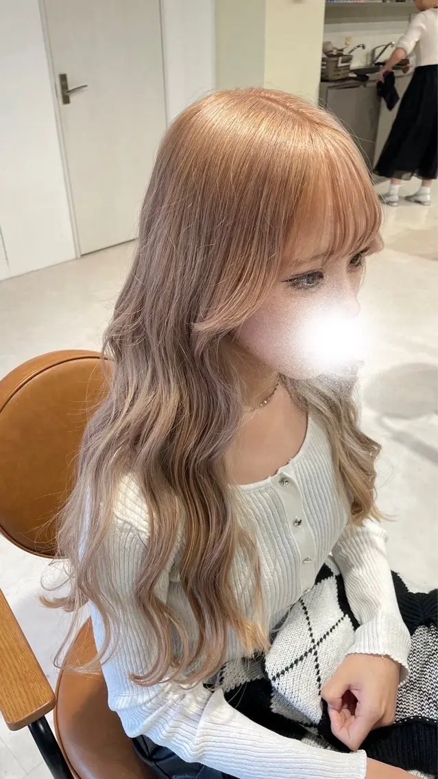 カラー amoretto kiraのヘアスタイル