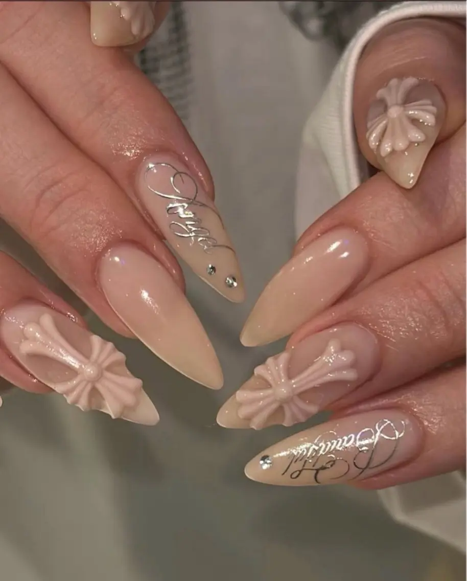 ネイル 韓国ネイル マグネットネイル 持ち込み ハンドネイル ハンドケア Mika nail_Royalのネイルデザイン