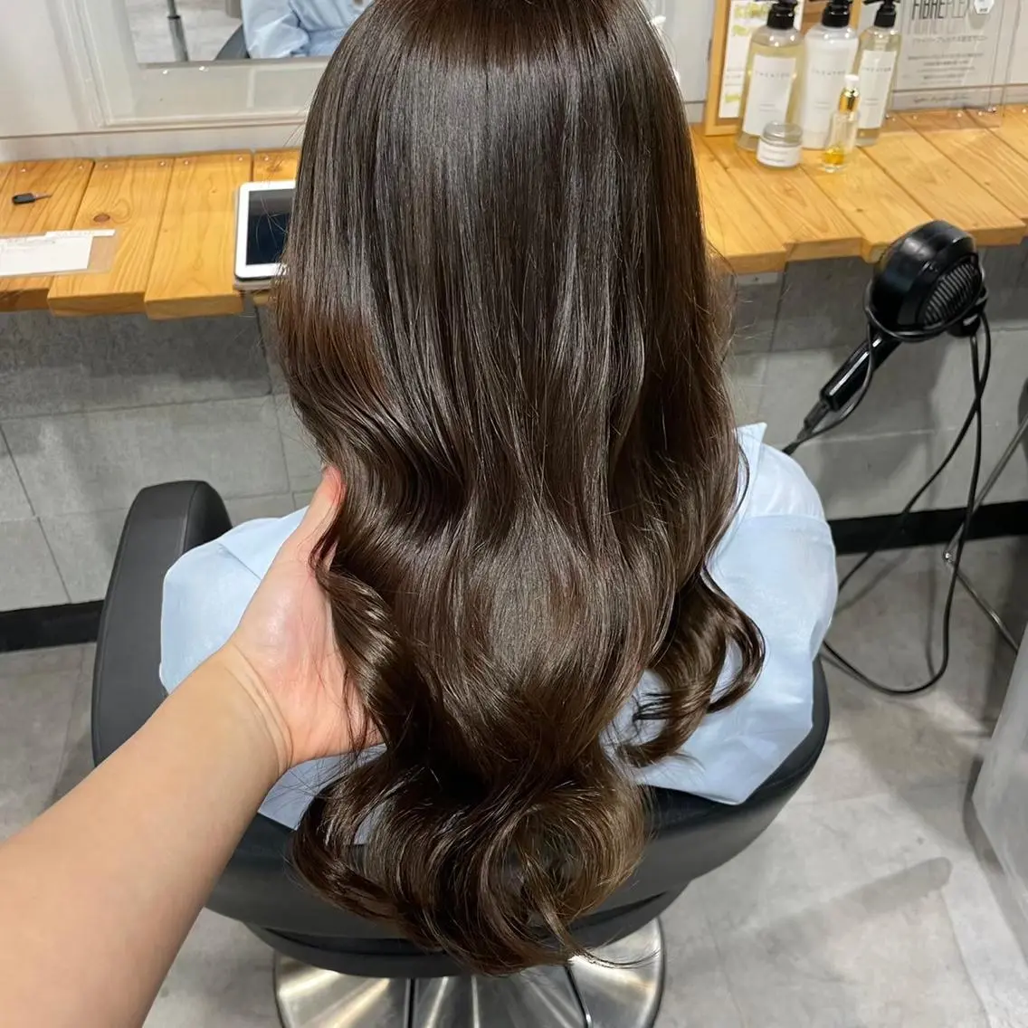 ロング カラー ヘアアレンジ アッシュ ベージュカラー 黒髪 ブリーチ ブラウンカラー MEI🎀レイヤー 🎀韓国styleのヘアスタイル