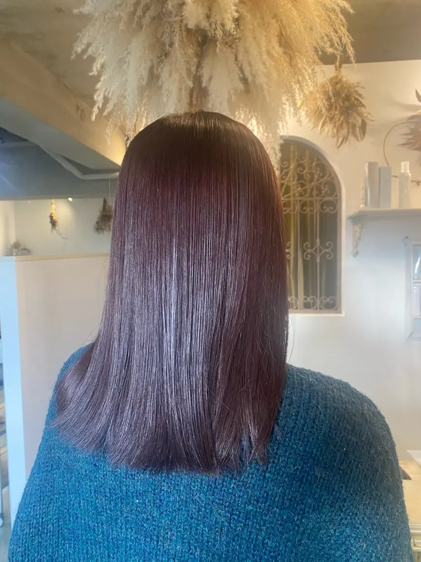 セミロング カラー ブラウンカラー ピンクカラー ピンクブラウン ヘアカラー maya マヤのヘアスタイル