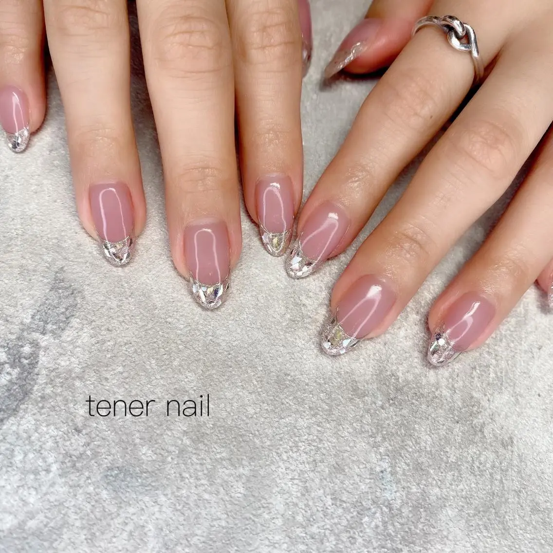 ネイル フレンチネイル ガラスフレンチ テネルネイル tener nailのネイルデザイン