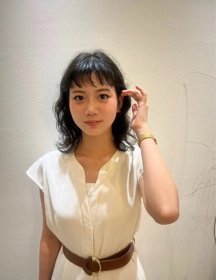 ミディアム くせ毛 カラーモデル kotomiのヘアスタイル