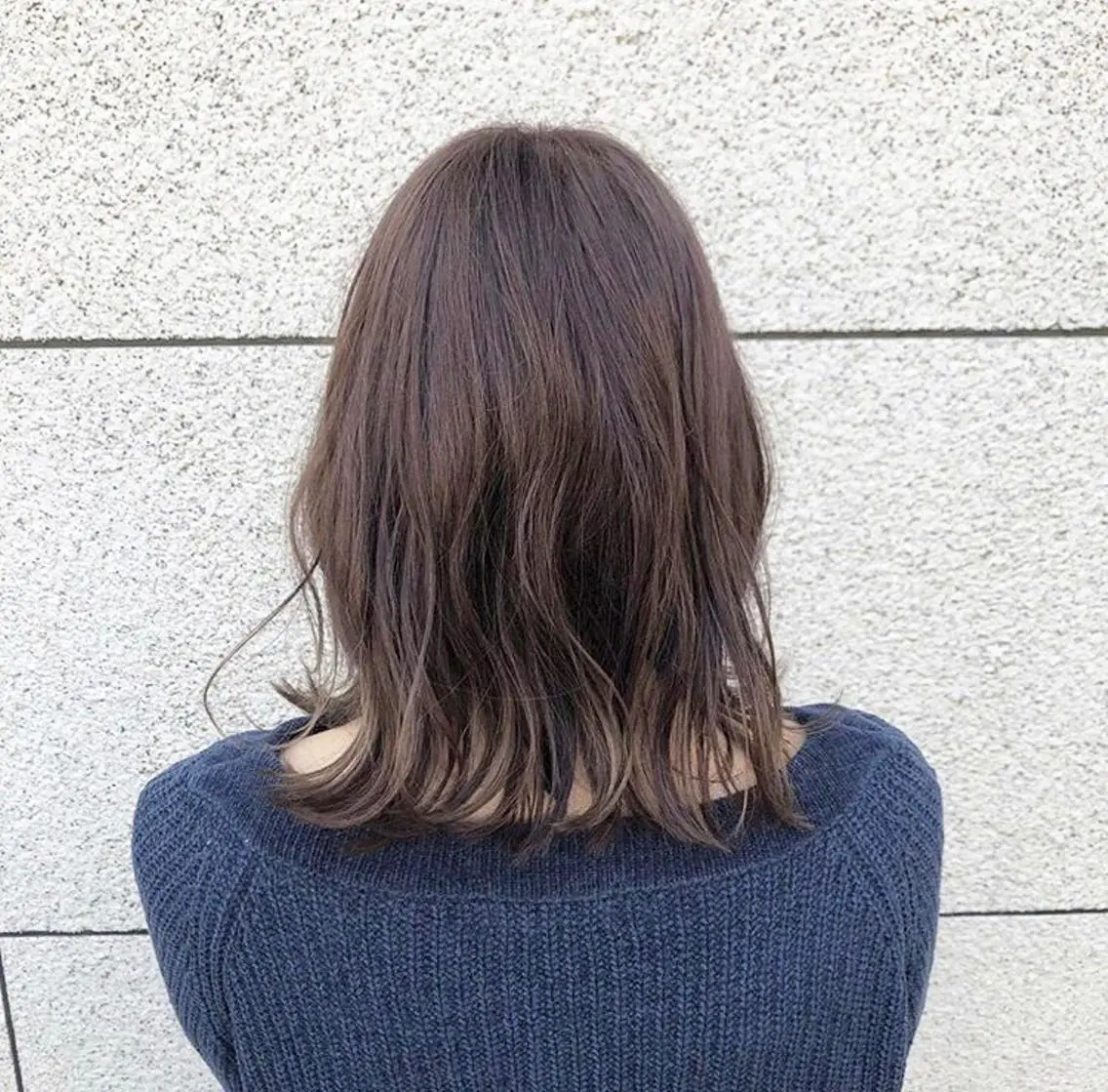 ショート カラー アッシュ ブリーチ ラベンダーカラー ラベンダーアッシュ ヘアカラー 東條 克義のヘアスタイル
