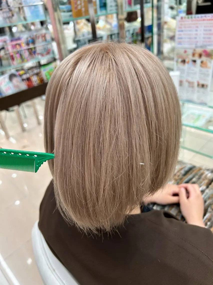 ミディアム カラー EARTH kazu🐰のヘアスタイル