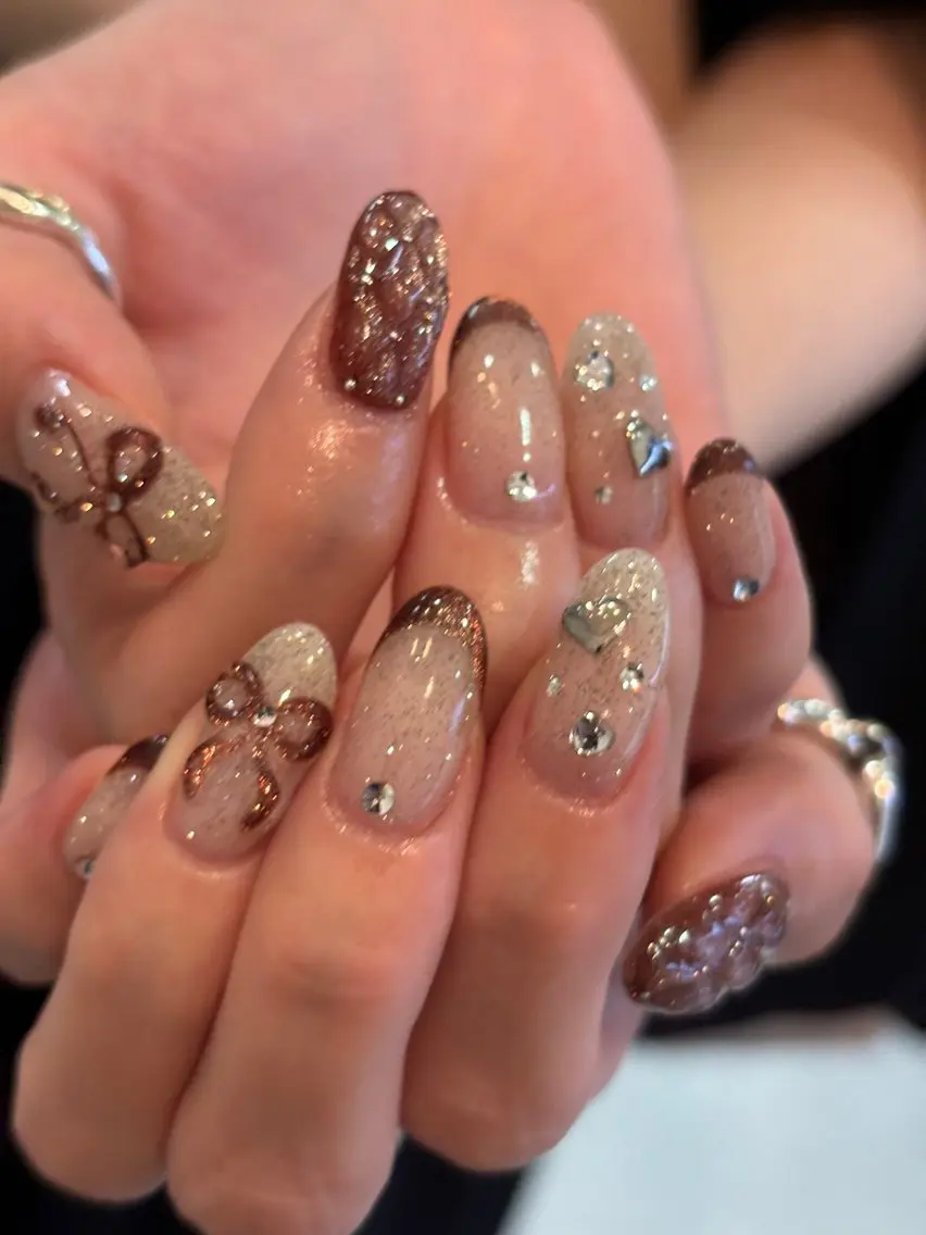 ネイル ガーリー ハンドネイル charme nailのネイルデザイン