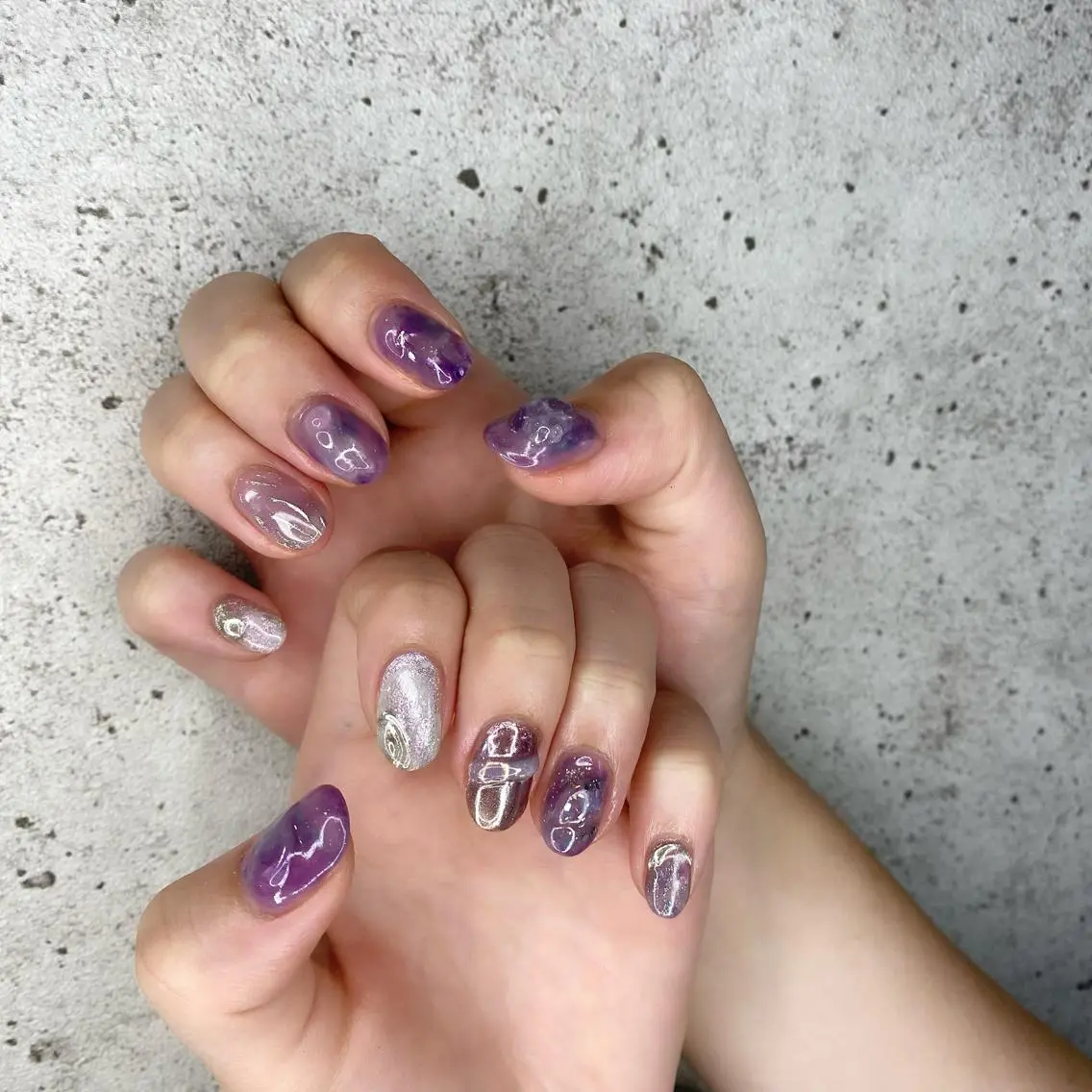 セミロング カラー パーマ ヘアアレンジ メンズ キッズ ネイル マツエク・マツパ パープルカラー アートネイル ミラーネイル パープル ハンドネイル Salon Ｋのネイルデザイン