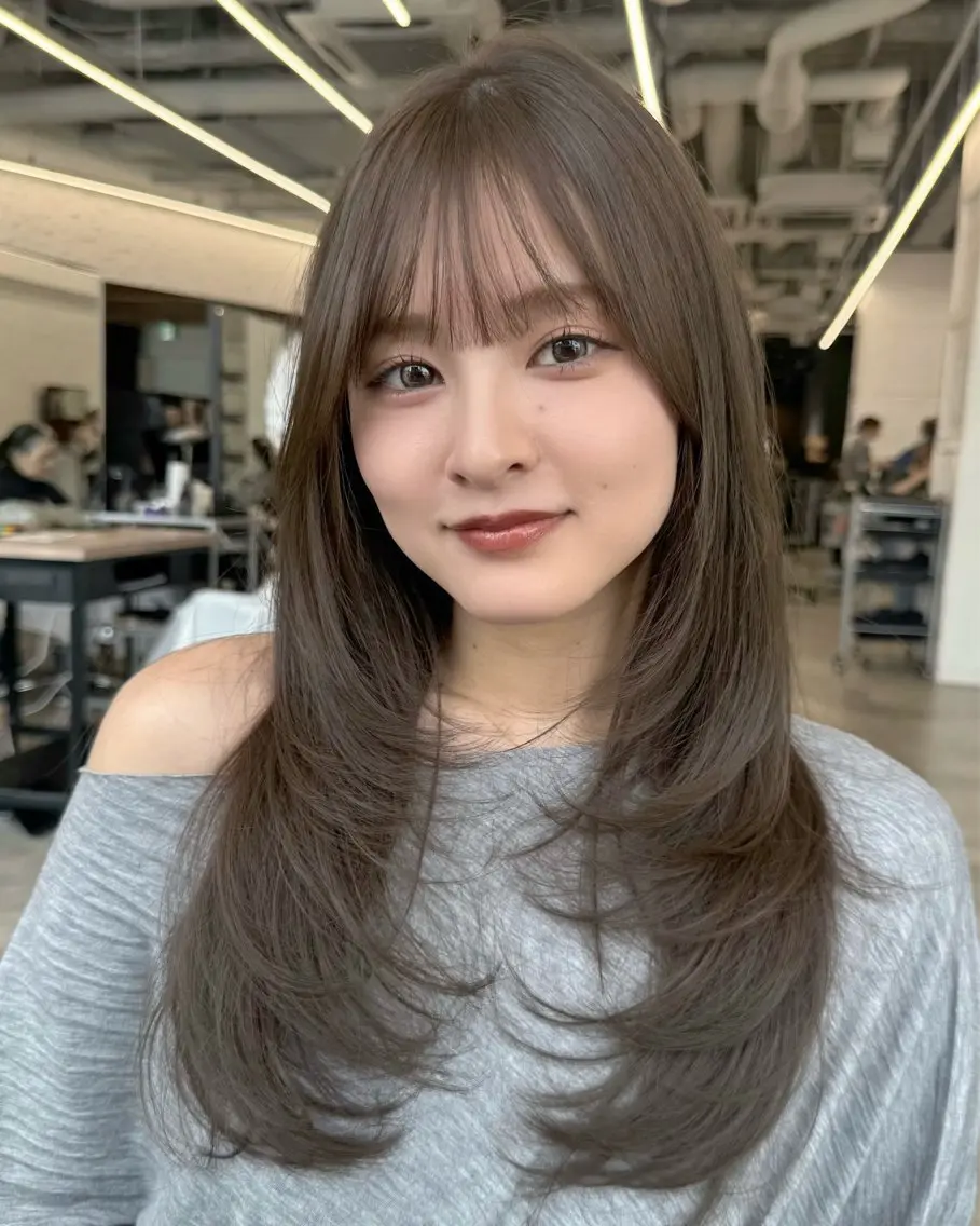 ロング カラー グレージュ オリーブグレージュ オリーブグレー レイヤーカット カット ヘアカラー トリートメント レイヤー🩰髪質改善 /透明感/kanaのヘアスタイル