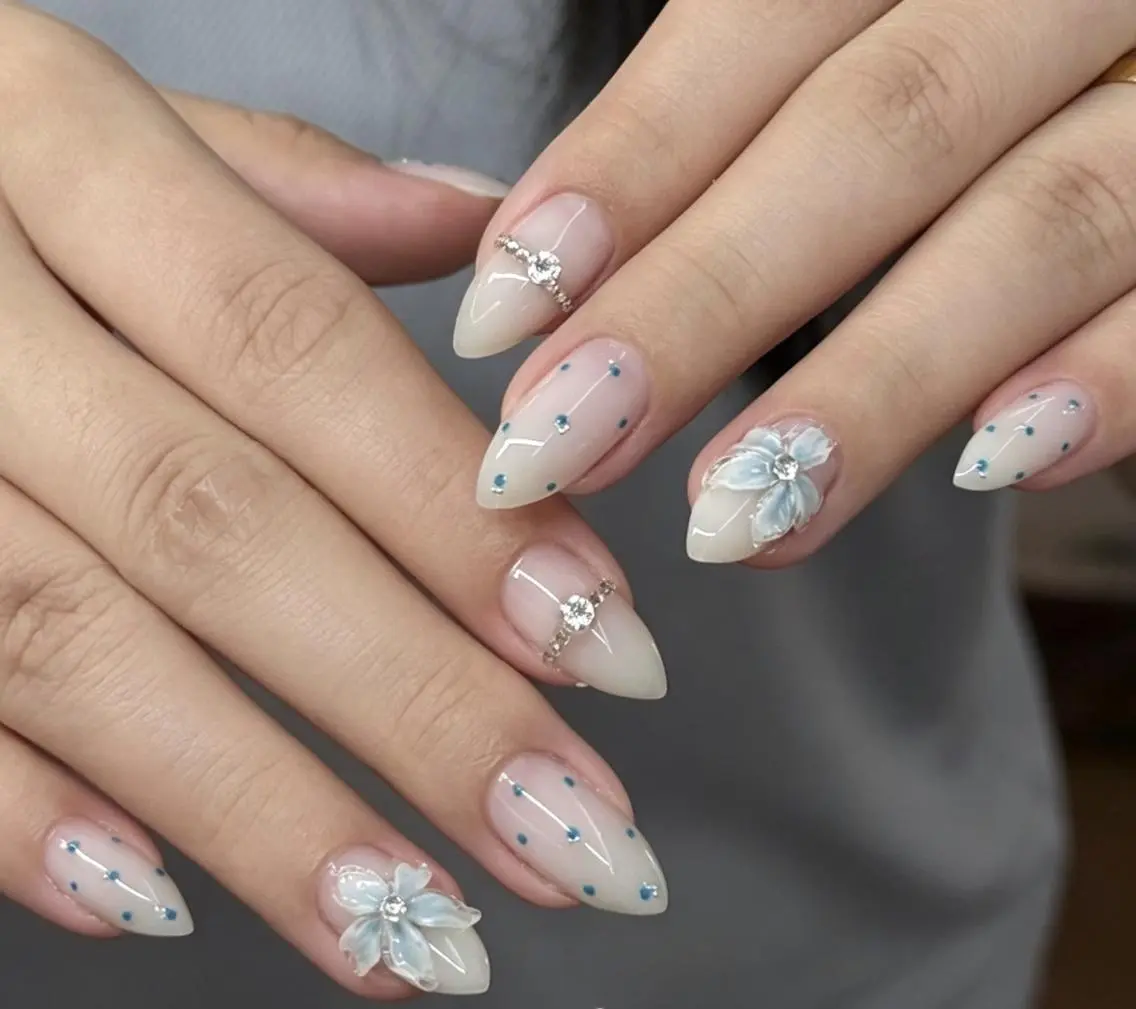 ネイル ハンドネイル 🎀 UU_nailのネイルデザイン