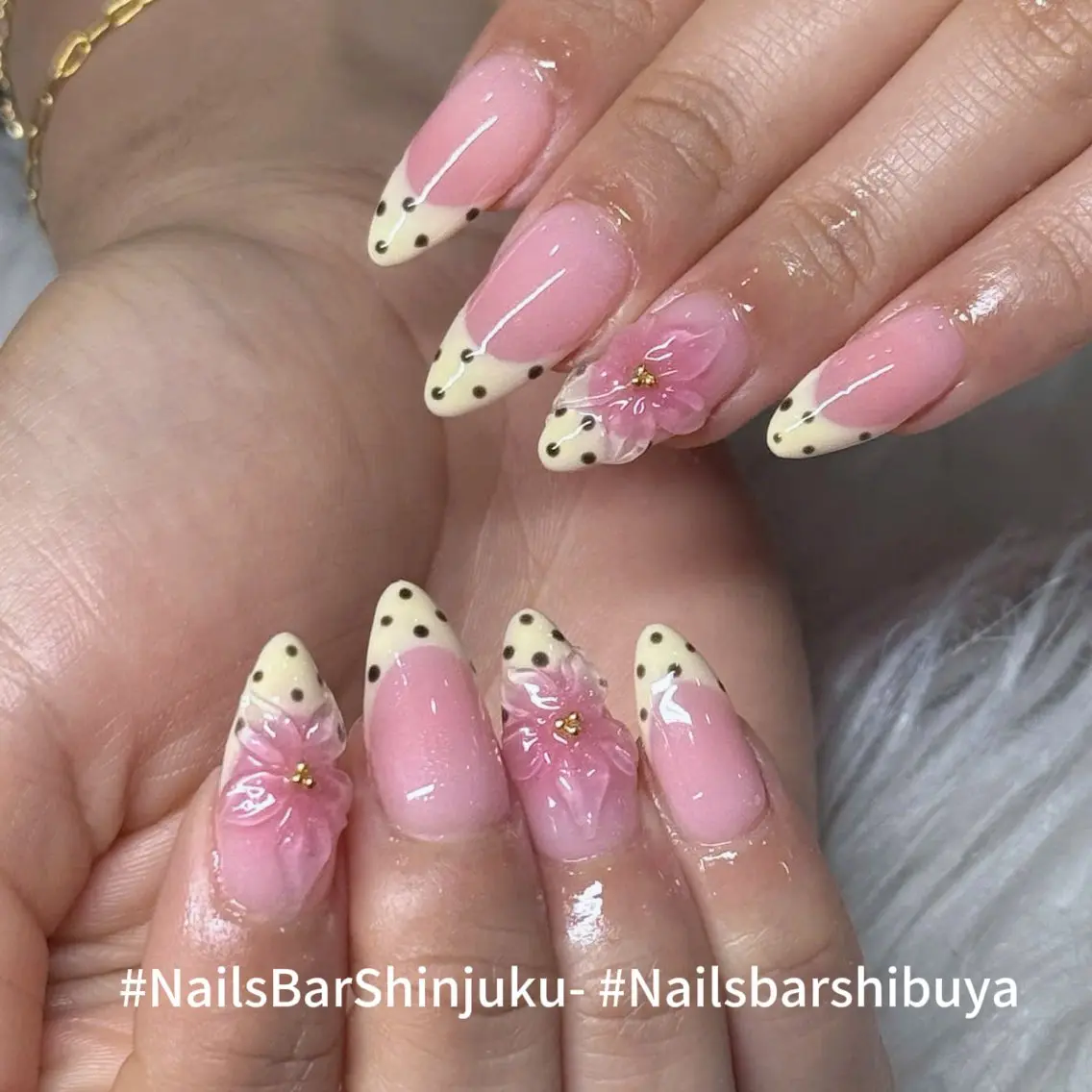 ネイル 長さ出し フレンチネイル ジェルネイル 韓国ネイル ロングネイル NAILS BAR SHINJUKUのネイルデザイン