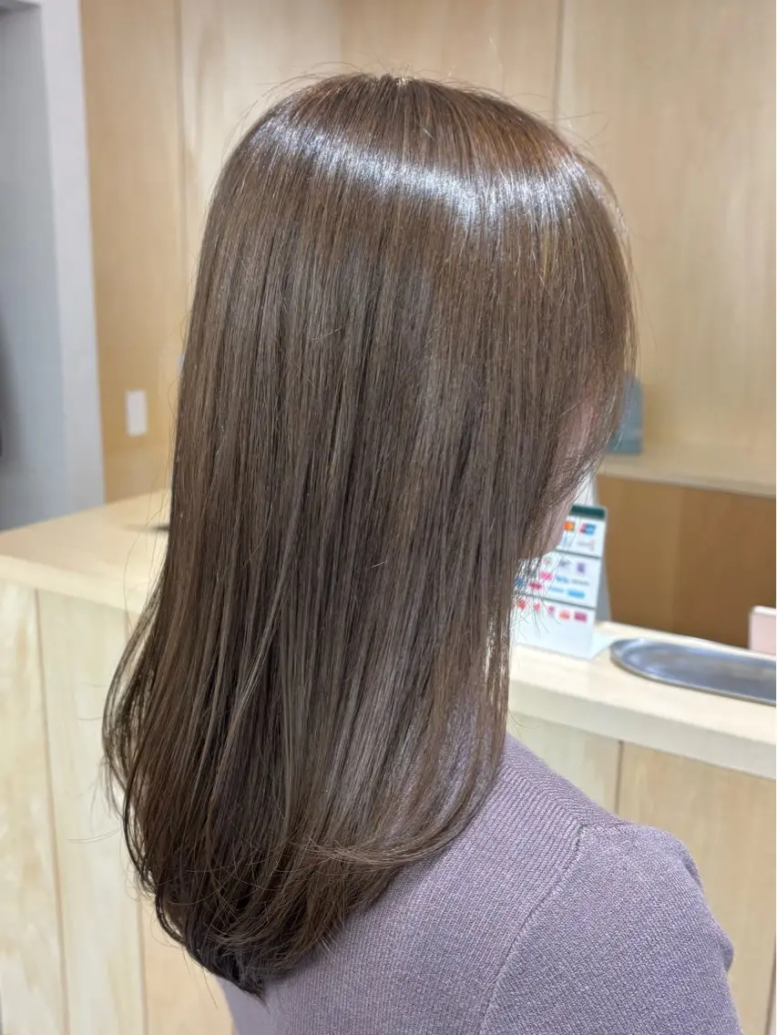 セミロング カラー カット ヘアカラー トリートメント tre.甲子園口店 M A R Iのヘアスタイル