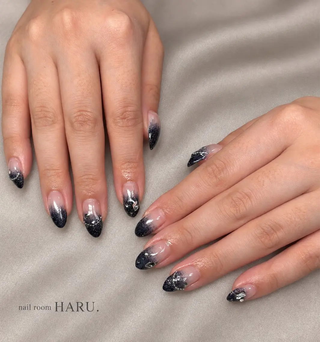 ネイル nailroom HARU.のネイルデザイン